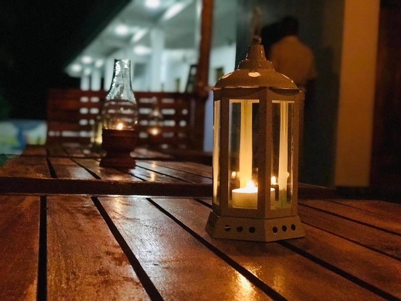 Oasis Bay Hotel Arugam Bay Buitenkant foto